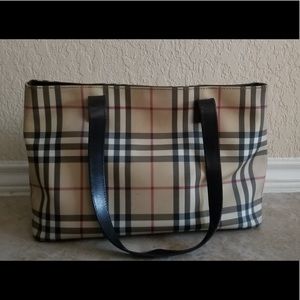 Burberry Purse